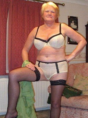 Mature bbw British sex contact looking for sex tonight with local men