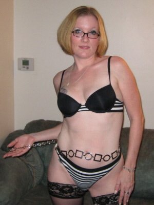 Abby9, 33 from West Yorkshire | XXX Sex Contacts