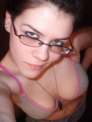 Jenny3, 22 from Derbyshire | XXX Sex Contacts