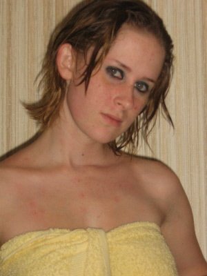 Lou7, 22 from Nottinghamshire | XXX Sex Contacts