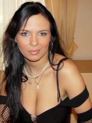 XXX sex contacts ultra hot babe with gorgeous tits wants nsa adult fun, sex text and fantasy role play