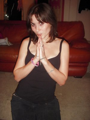 XXX sex contacts attractive bisexual woman wants nsa adult fun, sex text and fantasy role play