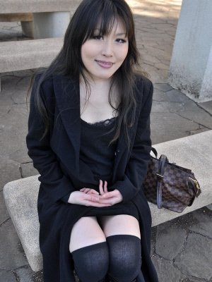 Hot Asian sex contacts Leicester, Leicestershire, Midlands. Sexy and young, 22, Asian lady seeks men wanting steamy nsa Asian sex fantasy role play sessions.