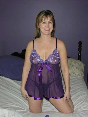 Sophie43, 43 from Wiltshire | XXX Sex Contacts